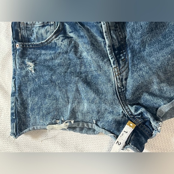 Wild Fable Denim Highest Rise Women's CutOff Button-Up Shorts Size 10 - Picture 11 of 16